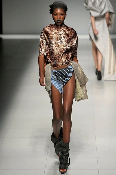 Look 41